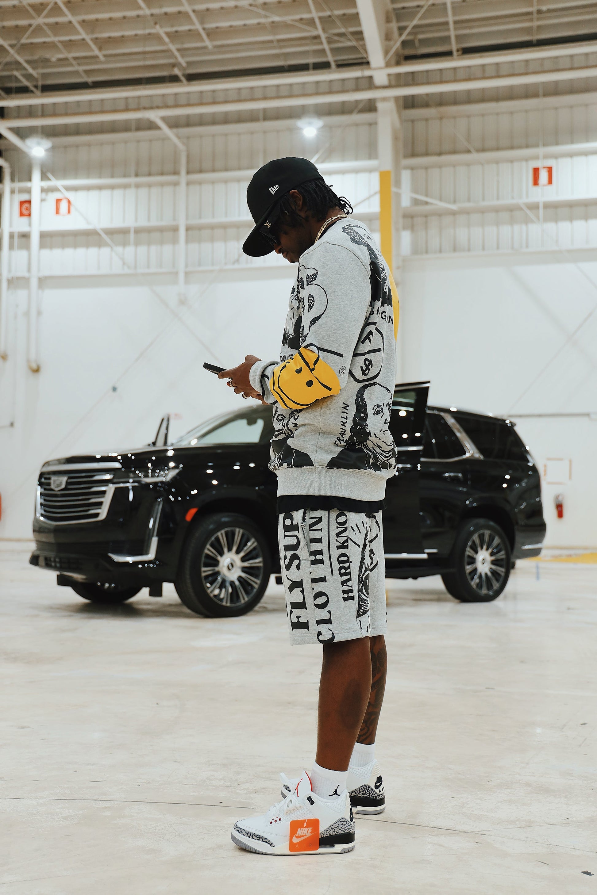 New Rich Crewneck Sweater (Heather Grey) - Concordia Style Boutique