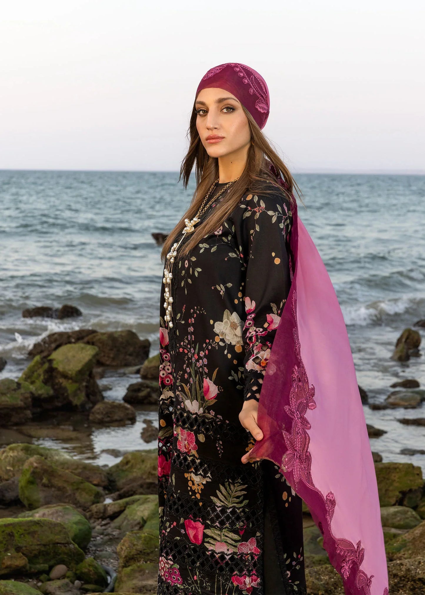 Crimson - D4 B Midnight Black  03 Piece Lawn