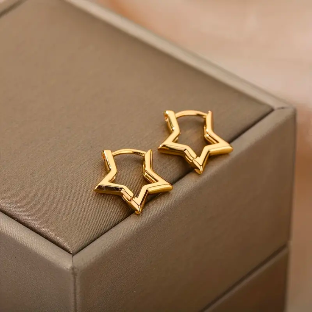STATEMENT STAR EARRINGS (PAIR) - Concordia Style Boutique