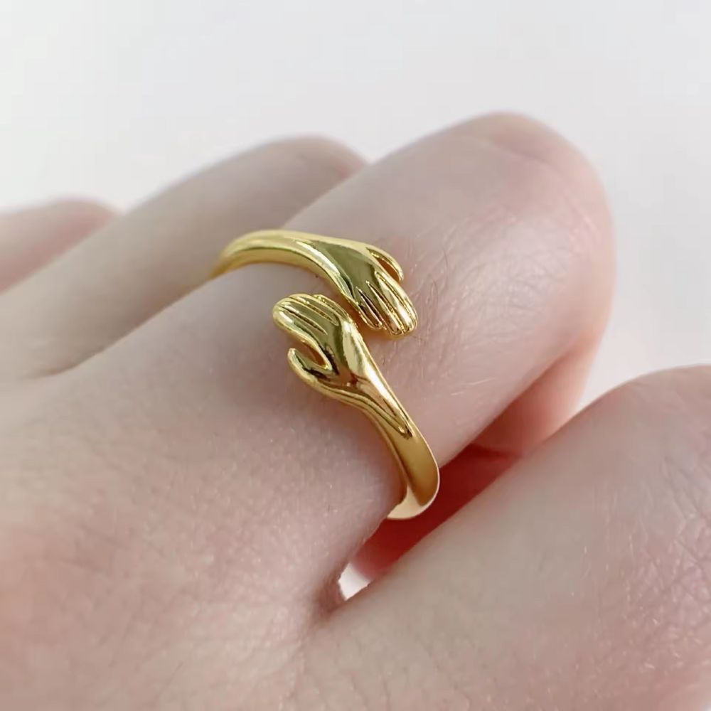 HUG RING (ADJUSTABLE) - Concordia Style Boutique