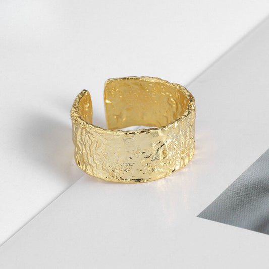 GOLD BOLD RING (ADJUSTABLE) - Concordia Style Boutique