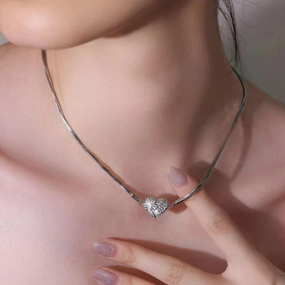 MAGNETIC HEART NECKLACE - Concordia Style Boutique