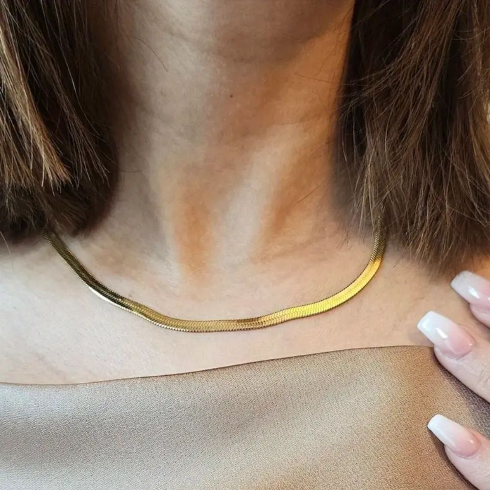GOLD HERRINGBONE NECKLACE - Concordia Style Boutique