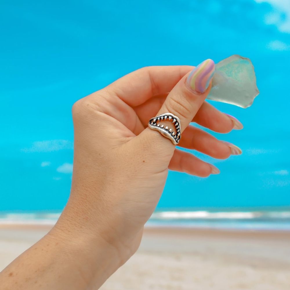 SHARK JAW RING (ADJUSTABLE) - Concordia Style Boutique