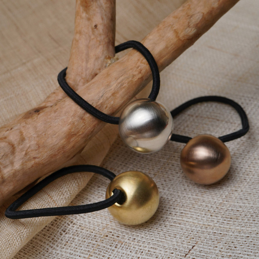 MINIMALIST BALL HAIR TIE - Concordia Style Boutique