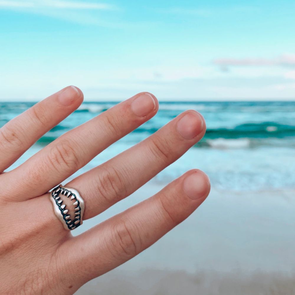 SHARK JAW RING (ADJUSTABLE) - Concordia Style Boutique