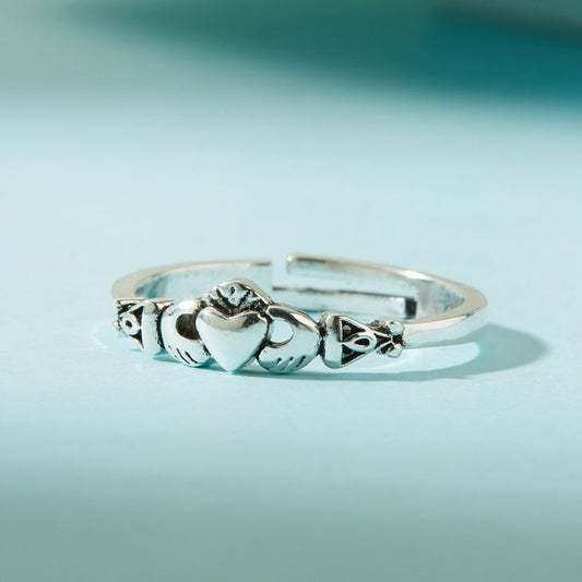 CELTIC CLADDAGH SILVER RING (ADJUSTABLE) - Concordia Style Boutique