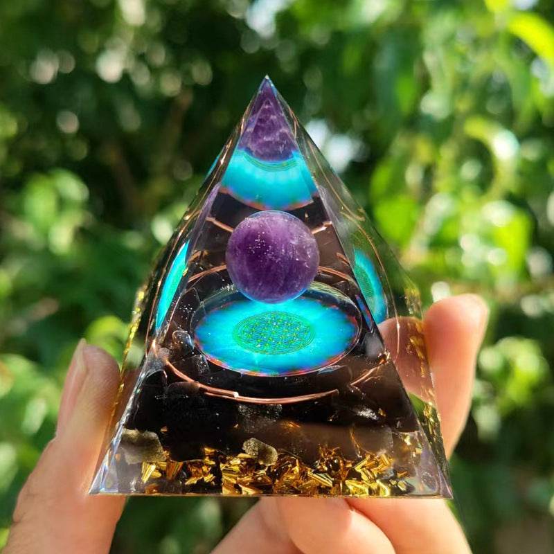 Crystal Ball Pyramid - 5.6.10 cm - Crystal Gravel Gel Drop Resin - Handmade - Concordia Style Boutique