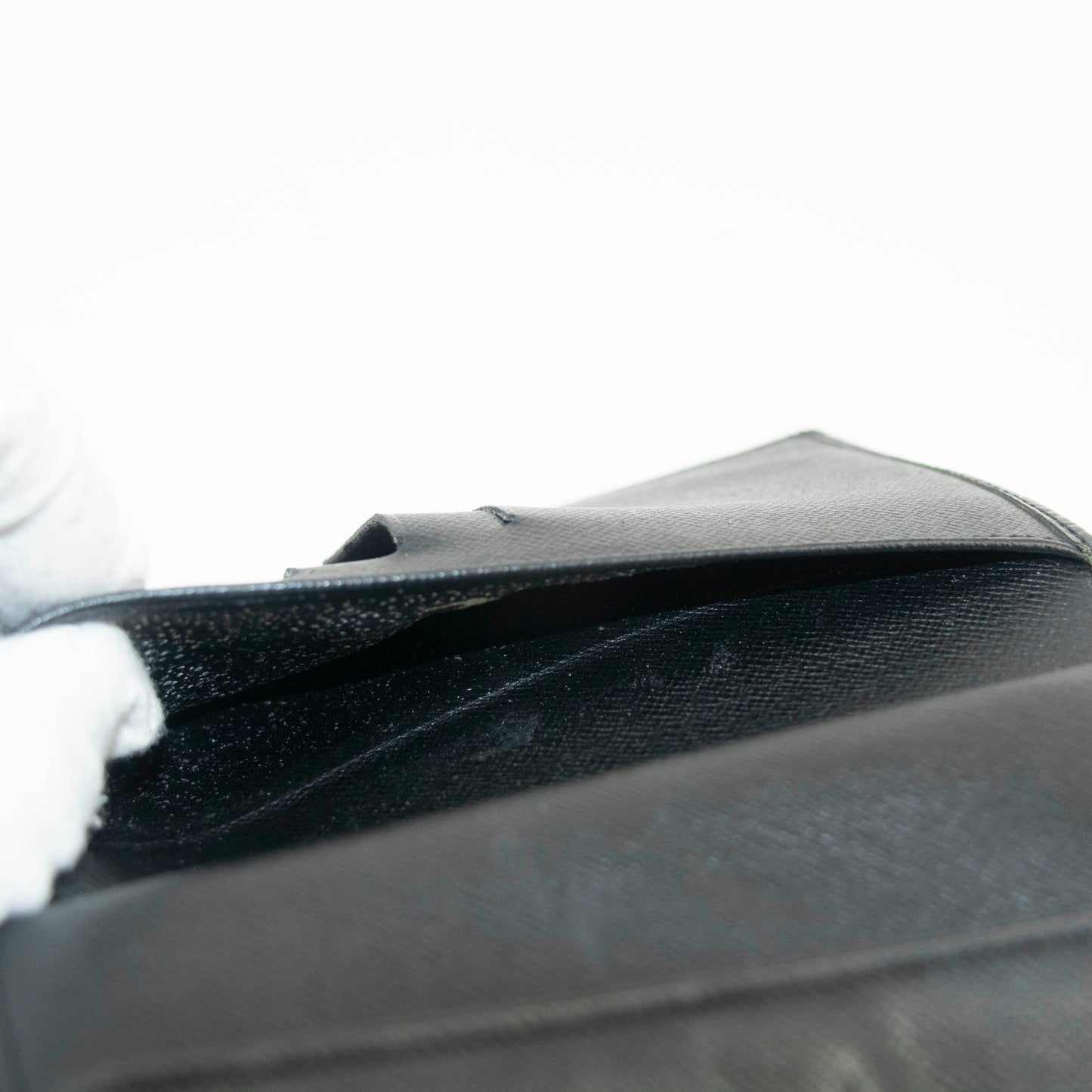 Louis Vuitton Black Epi Leather Ludlow Trifold Wallet #3716