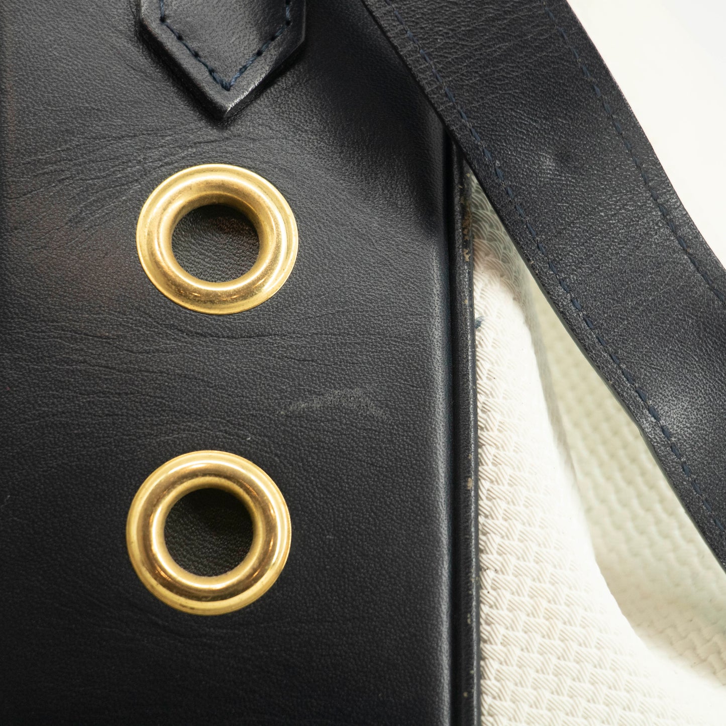 Saint Laurent YSL White Drawstring Bucket Shoulder Bag #3994