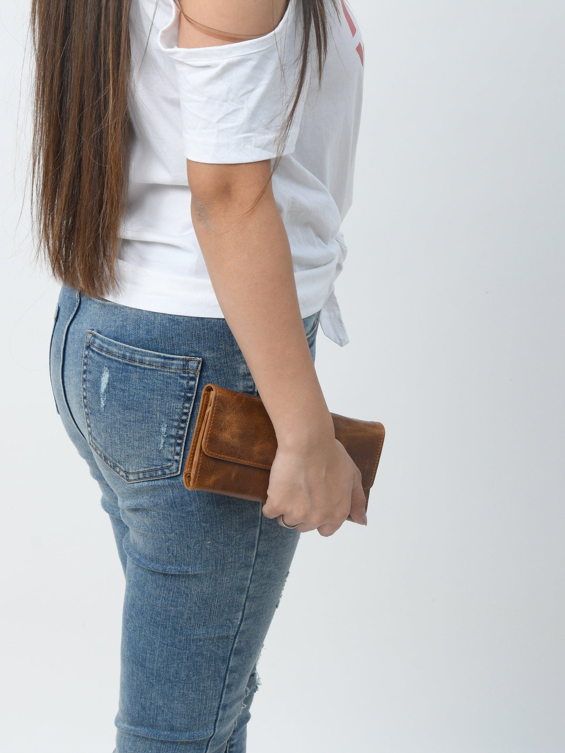 Ellison Women's Wallet- Tan Brown - Concordia Style Boutique