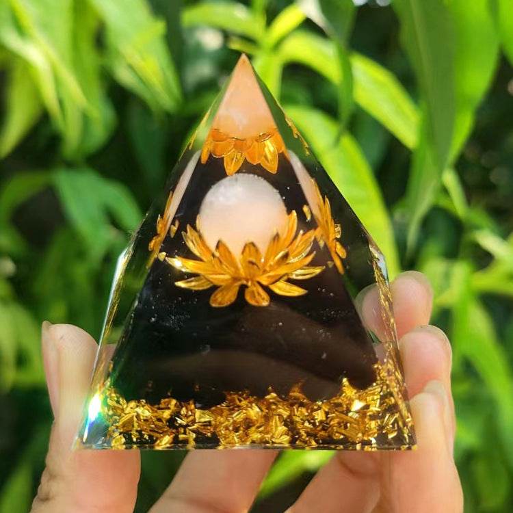 Crystal Ball Pyramid - 5CM 6 CM 8CM 10CM - Crystal Gravel Drop - Glue Resin Handmade - Concordia Style Boutique
