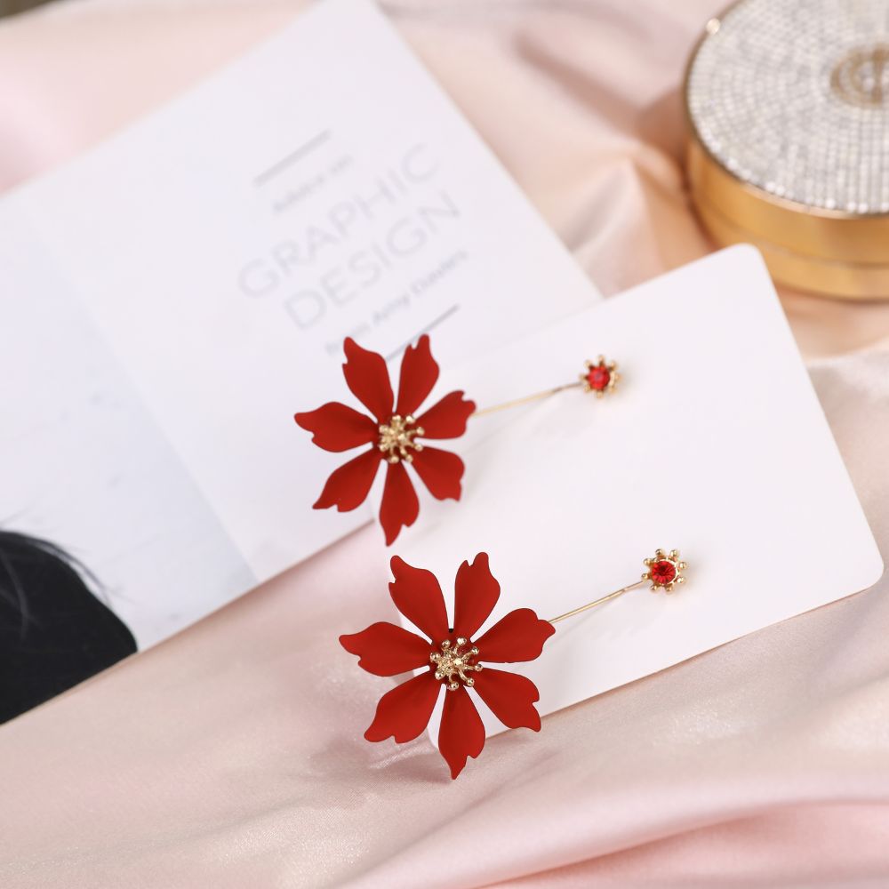 RED DAHLIA EARRINGS - Concordia Style Boutique