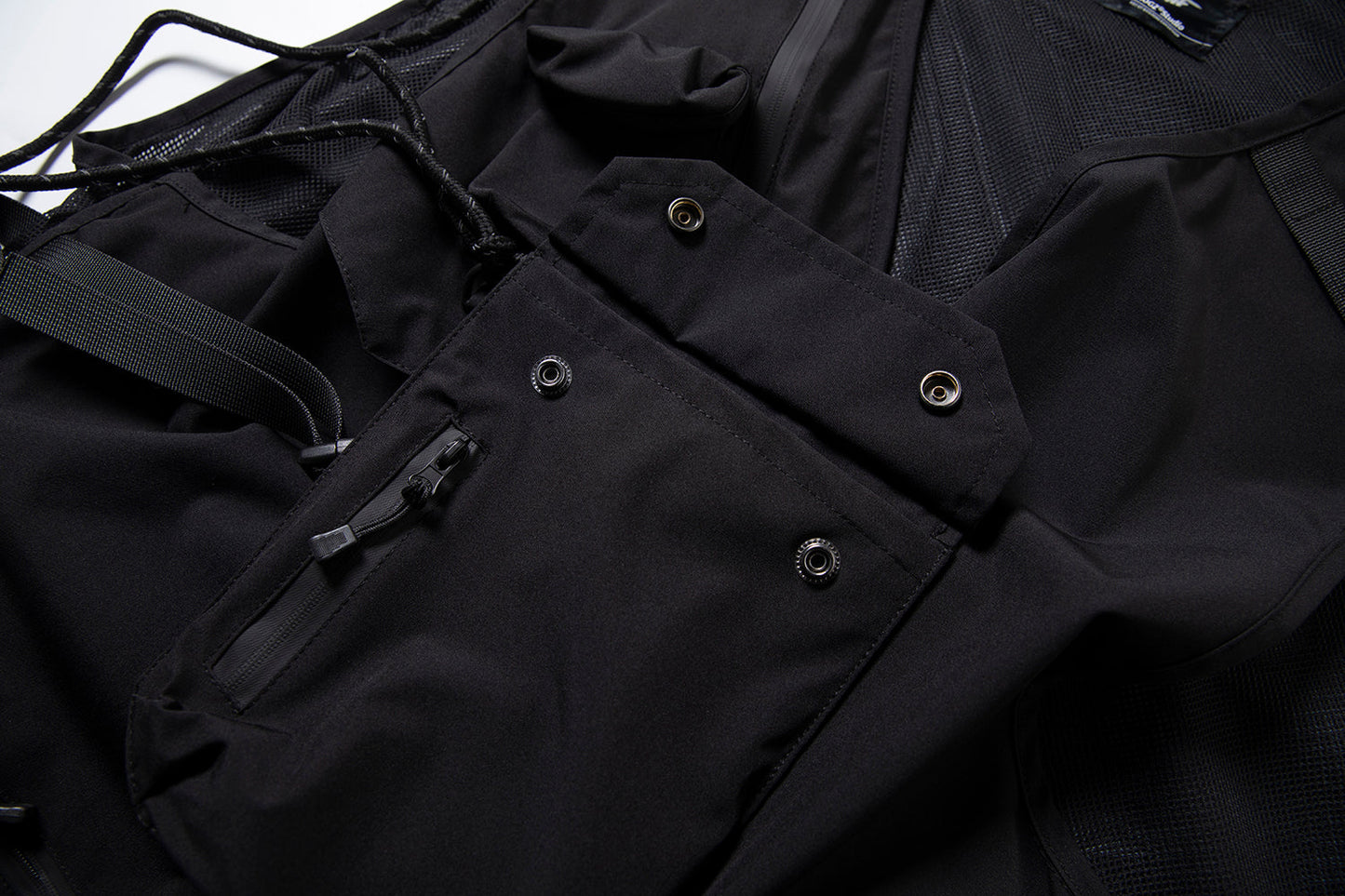 DuskV01 X2 Vest - Concordia Style Boutique