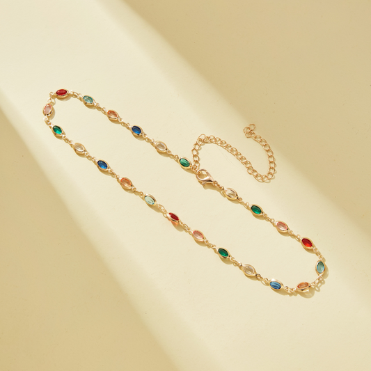 COLORFUL VINTAGE NECKLACE - Concordia Style Boutique