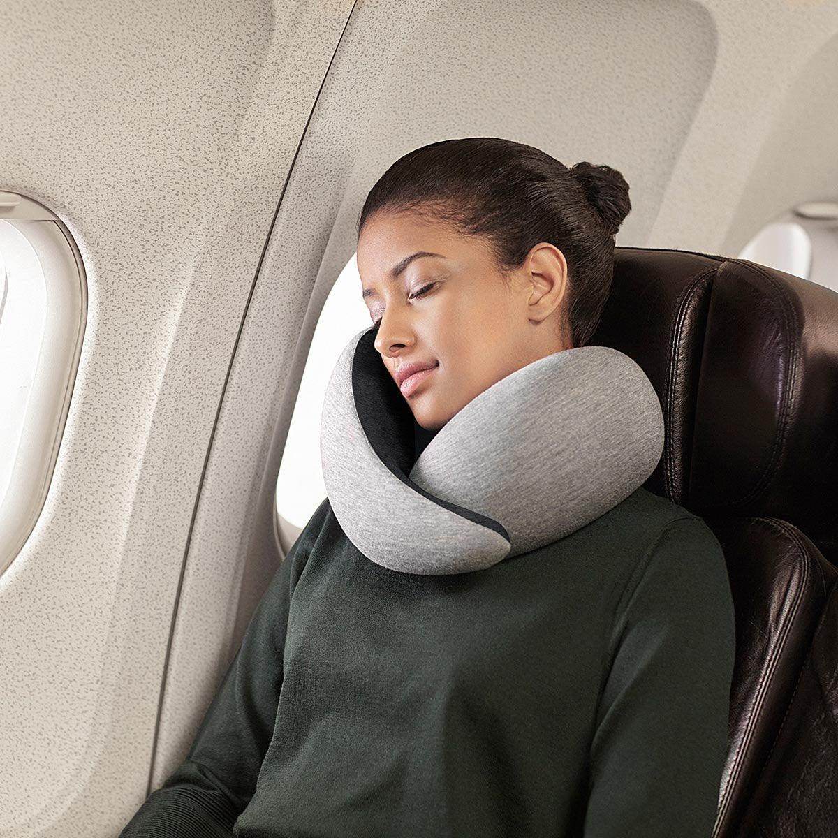 Travel neck pillow sleeping pillow