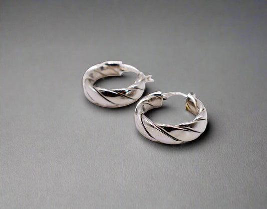 Italian Twirl Silver Hoop Earrings