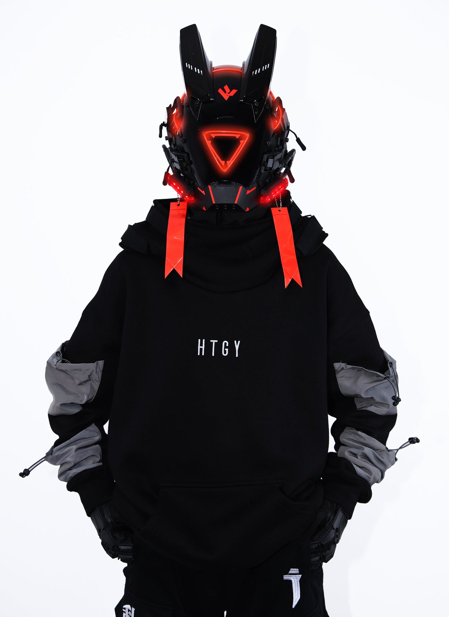 C-TR Red Tech Mask - Concordia Style Boutique