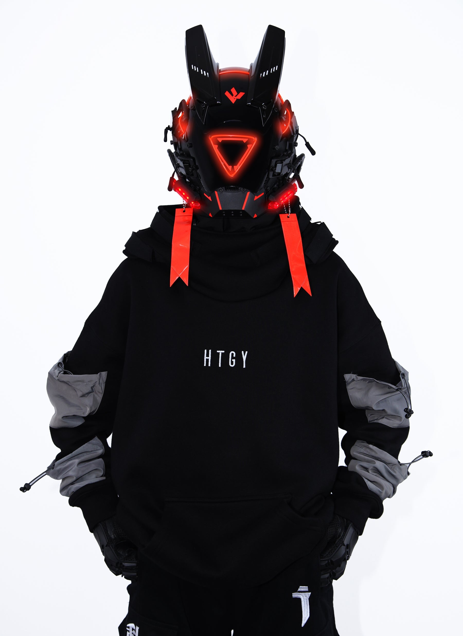 C-TR Red Tech Mask - Concordia Style Boutique