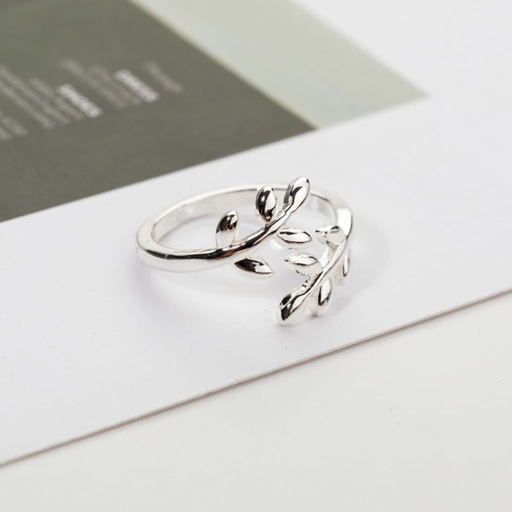 LEAF RING (ADJUSTABLE) - Concordia Style Boutique