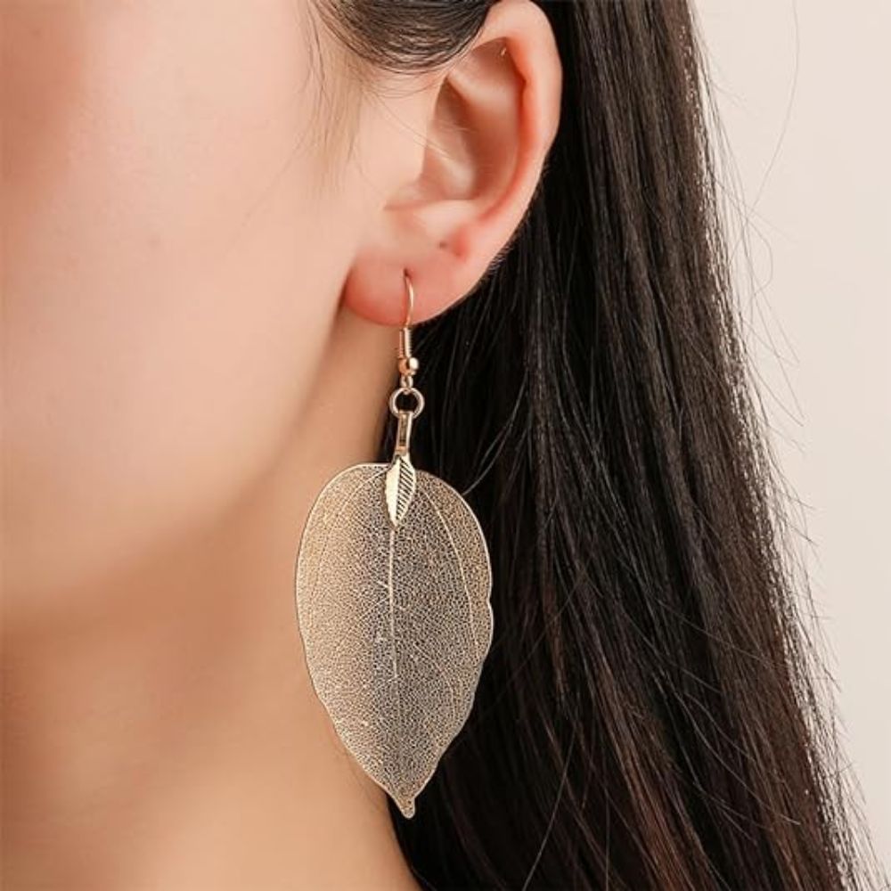 GOLD LEAF EARRINGS (PAIR) - Concordia Style Boutique