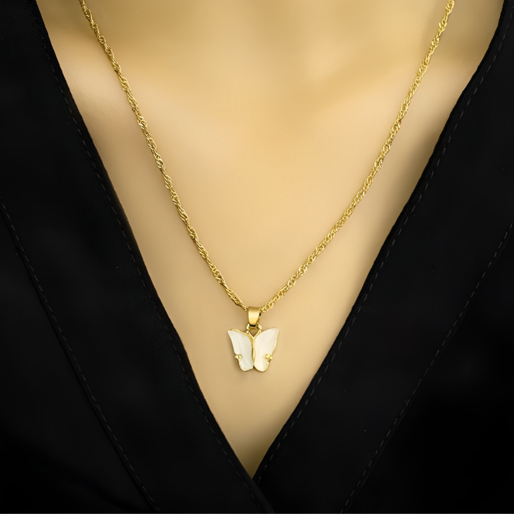DAINTY BUTTERFLY NECKLACE - Concordia Style Boutique