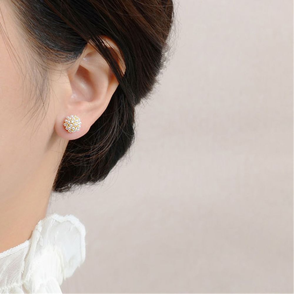 PEARL CLUSTER EARRINGS (PAIR) - Concordia Style Boutique