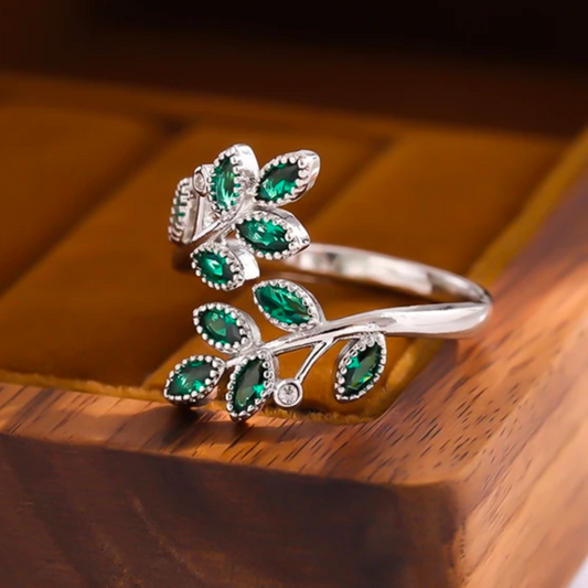 EMERALD LEAF WRAP RING (ADJUSTABLE) - Concordia Style Boutique