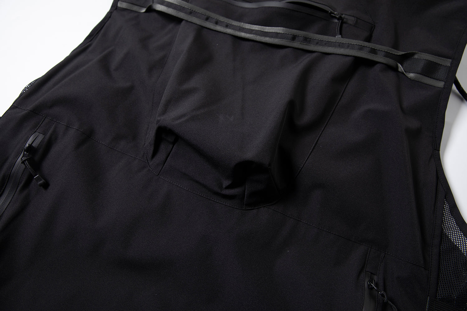 DuskV01 X2 Vest - Concordia Style Boutique