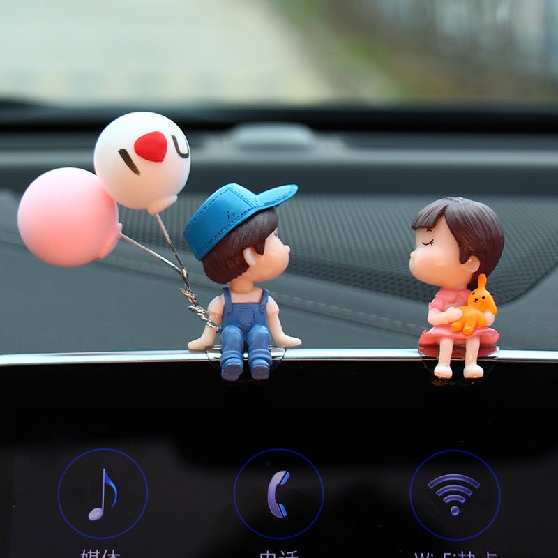 Cartoon Couple Car Decor – 4PCS Cute Resin Figurines Set