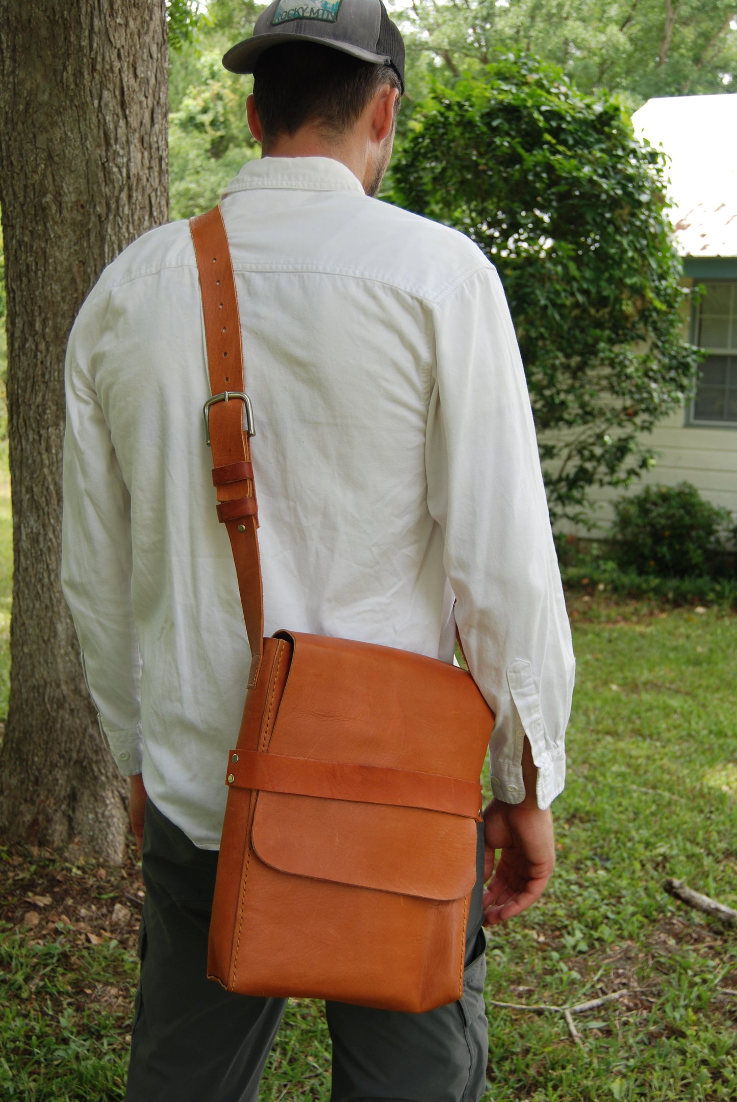 The Simon Messenger Bag