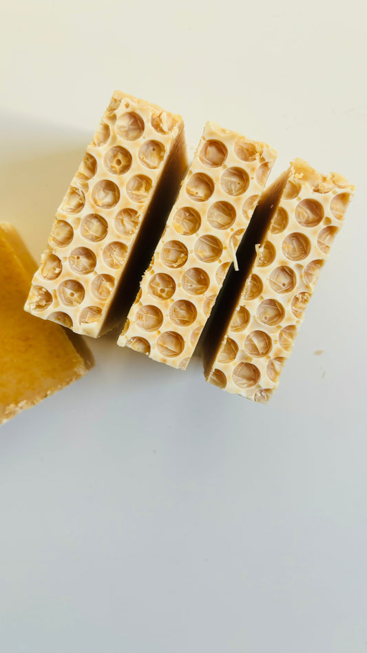 Honey Oatmeal Soap Bar Gentle & Nourishing
