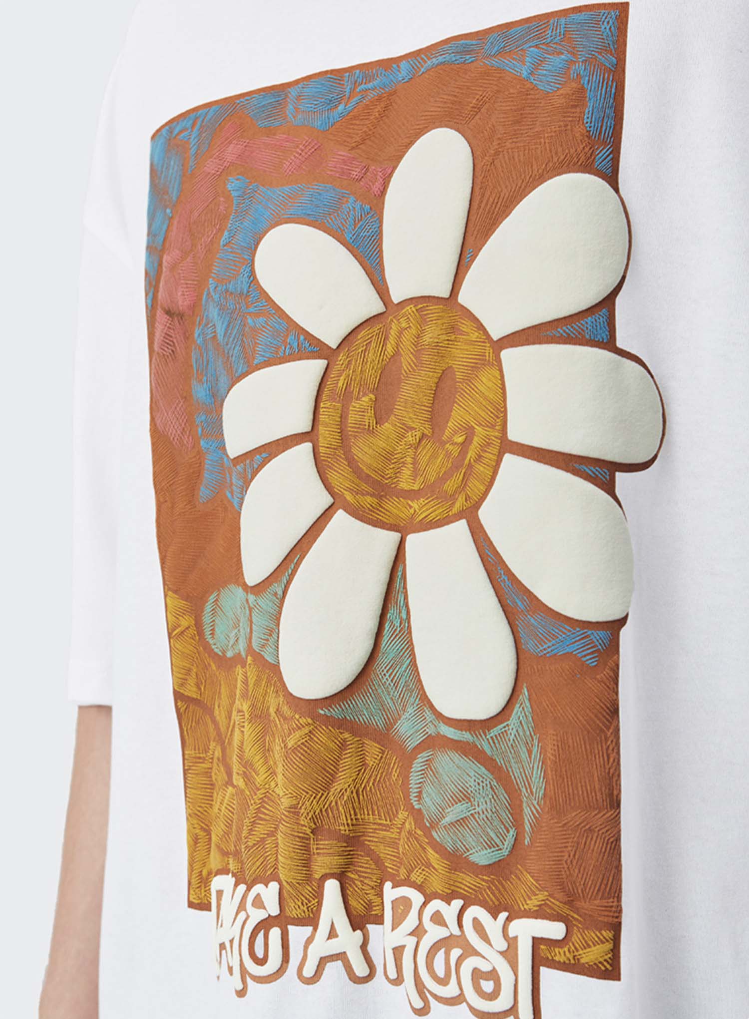 Color Artwork Daisy Tee - Concordia Style Boutique
