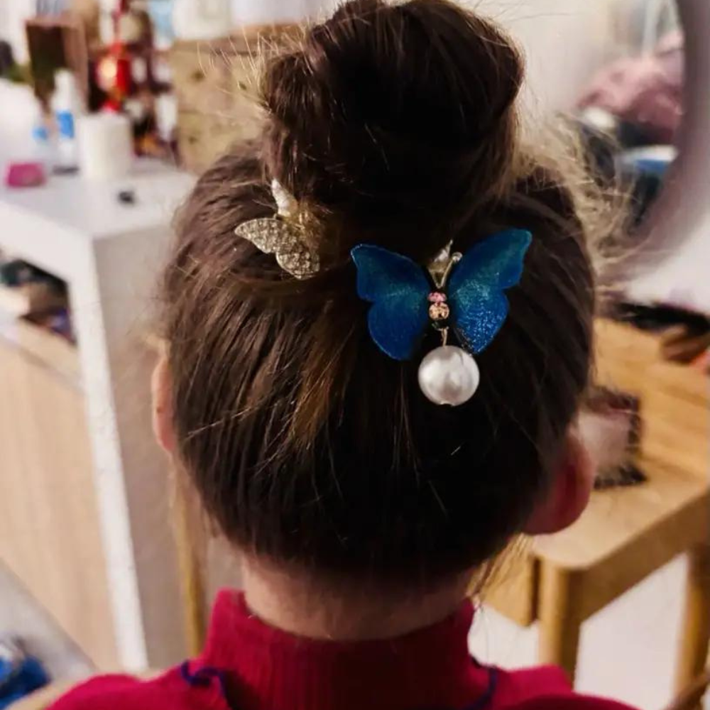 SPARKLING PEARL HAIR CLIPS - Concordia Style Boutique