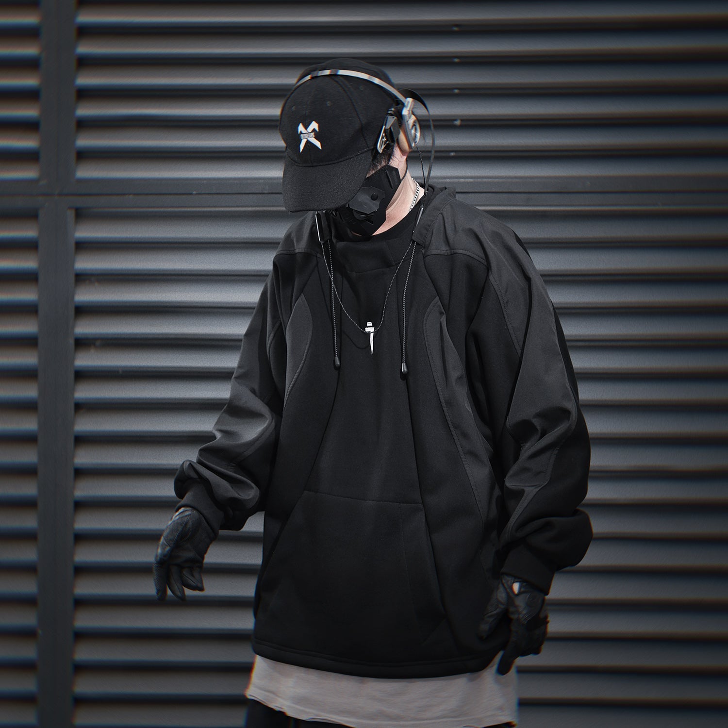 HiH55 Patchwork I-Tech Crewneck - Concordia Style Boutique