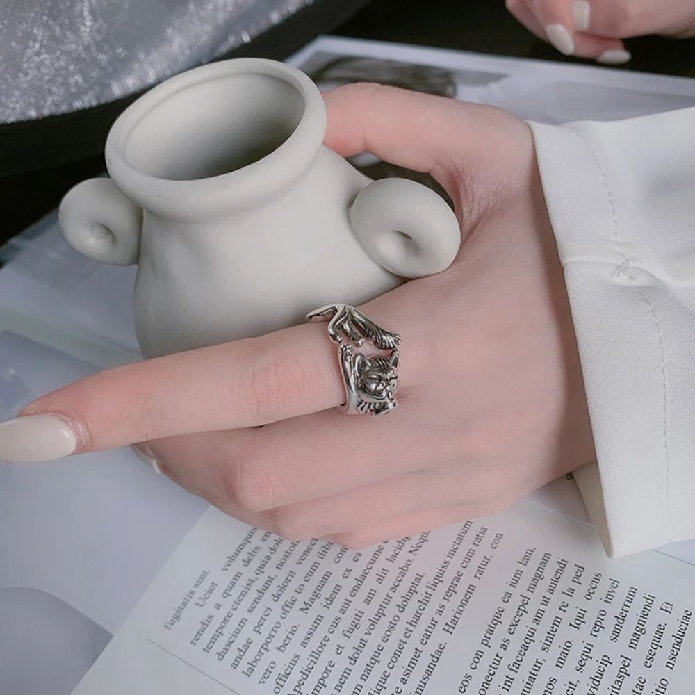 CAT RING (ADJUSTABLE) - Concordia Style Boutique