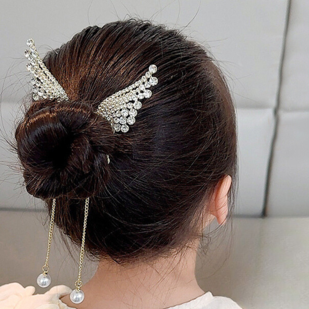 SPARKLING PEARL HAIR CLIPS - Concordia Style Boutique