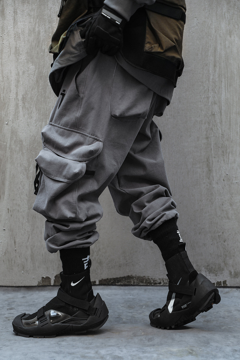 HiP23 Industrial Movement Pants - Concordia Style Boutique