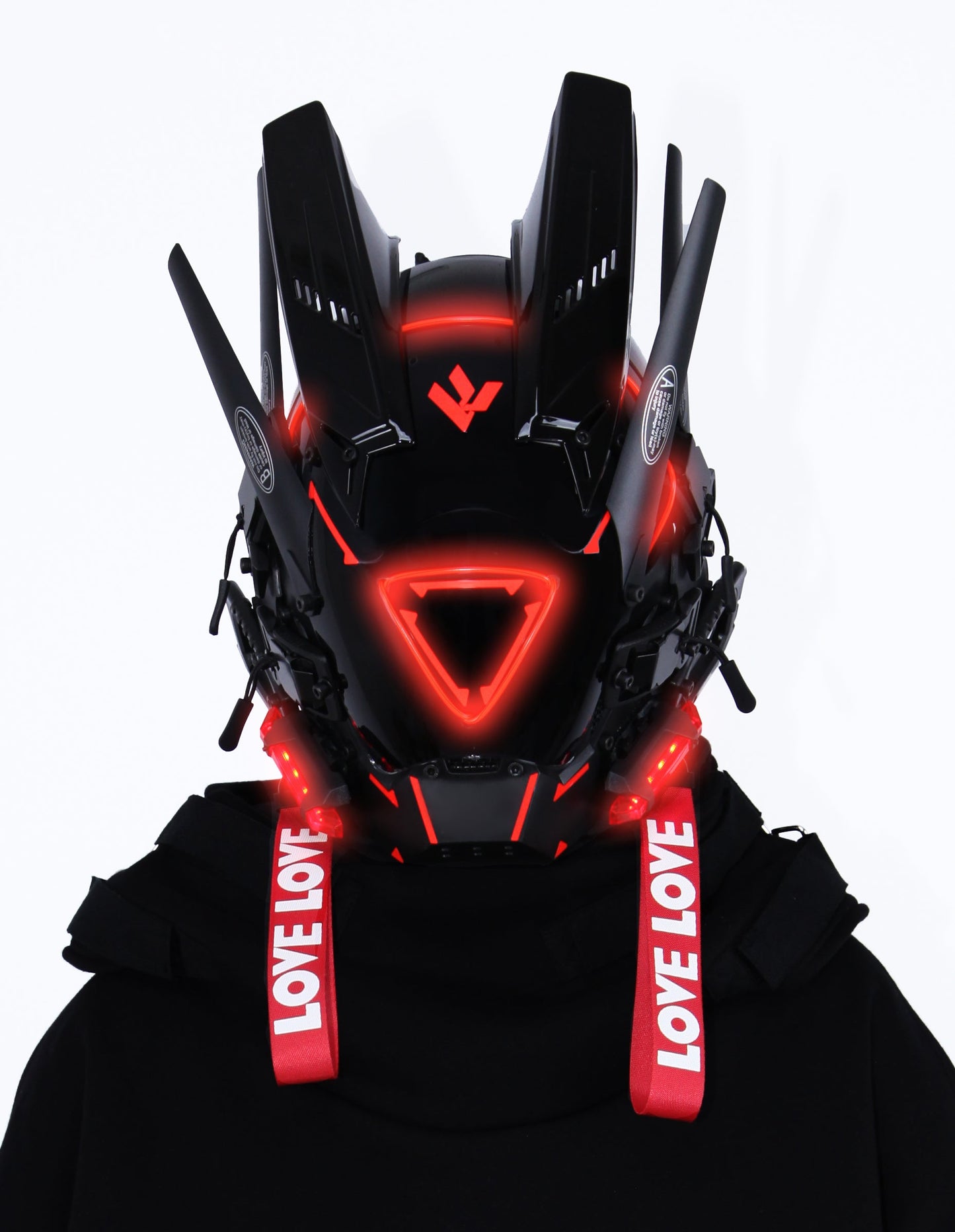 B-TR Red Tech Mask - Concordia Style Boutique