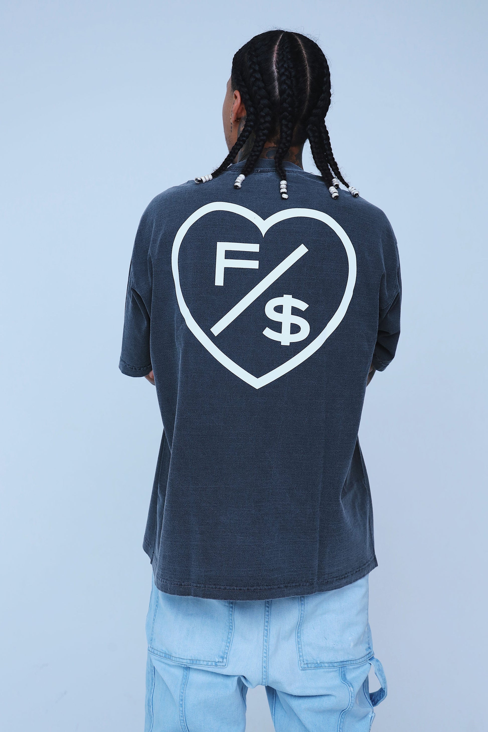 Love Me While I'm Alive - Concordia Style Boutique