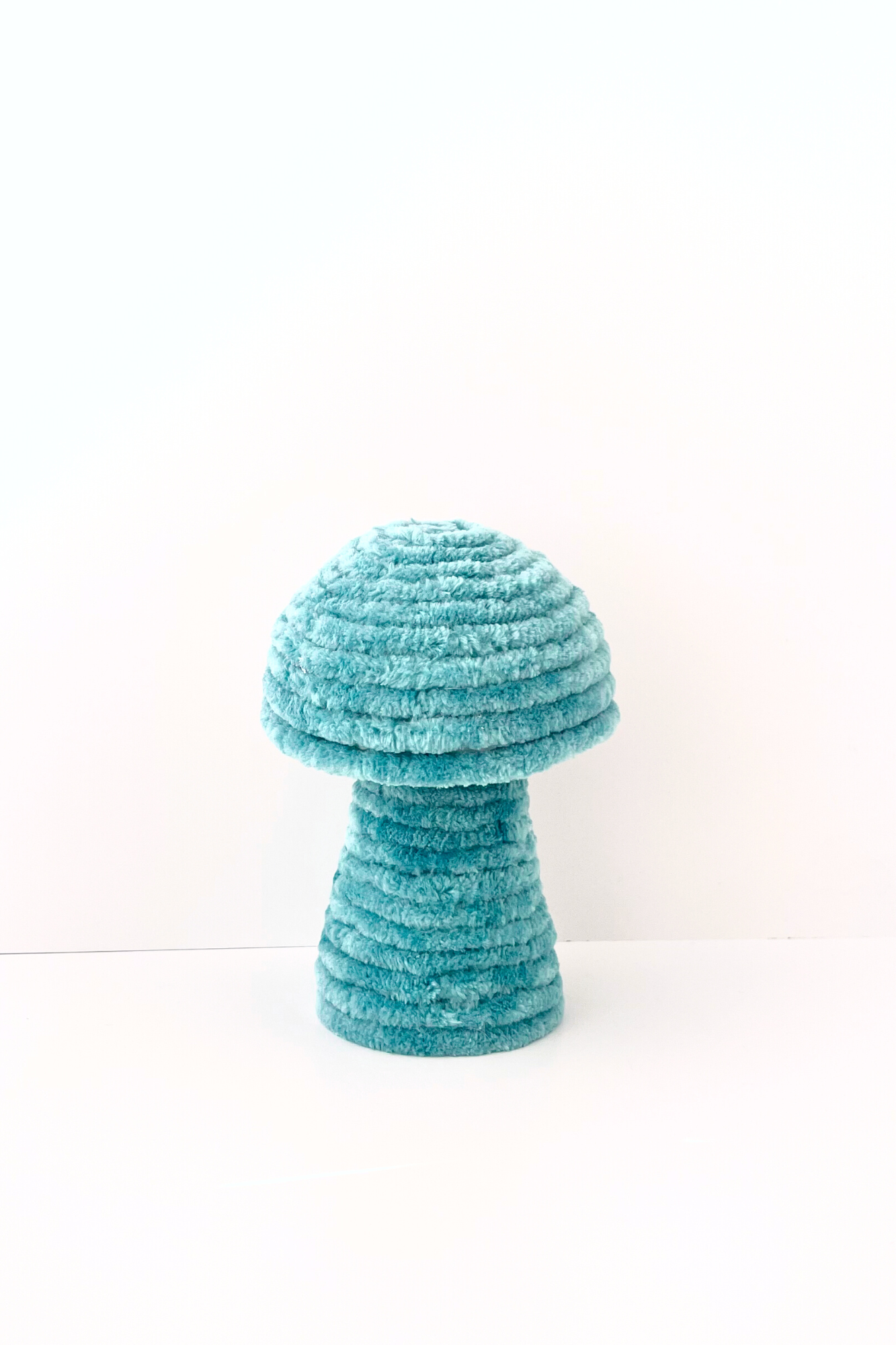 Regular Velvet Shroomie 2.0 - Concordia Style Boutique