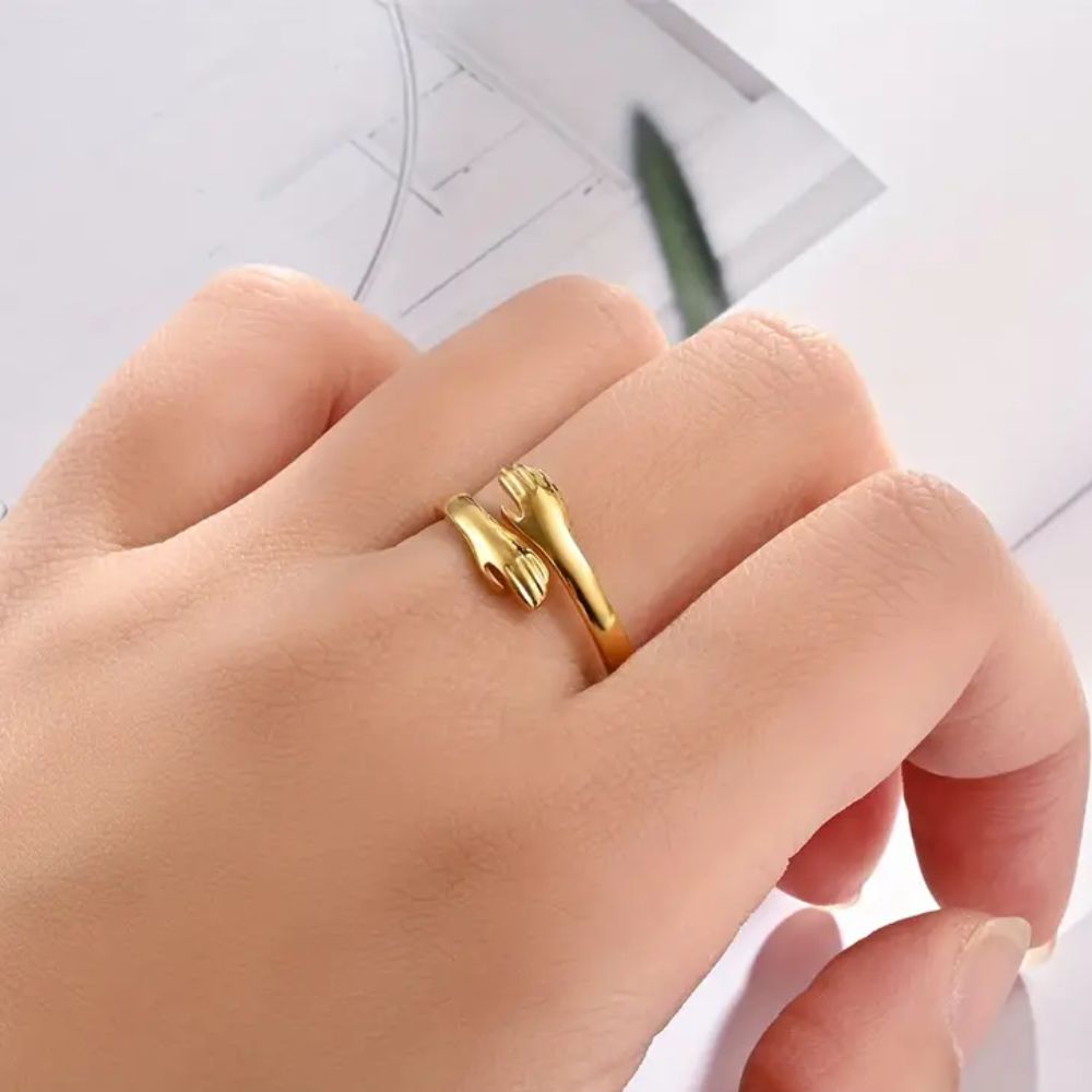 HUG RING (ADJUSTABLE) - Concordia Style Boutique