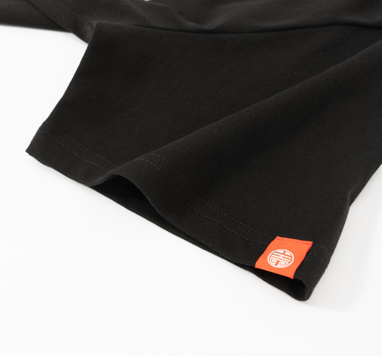 KH766 Lion Embroidery Tee - Concordia Style Boutique