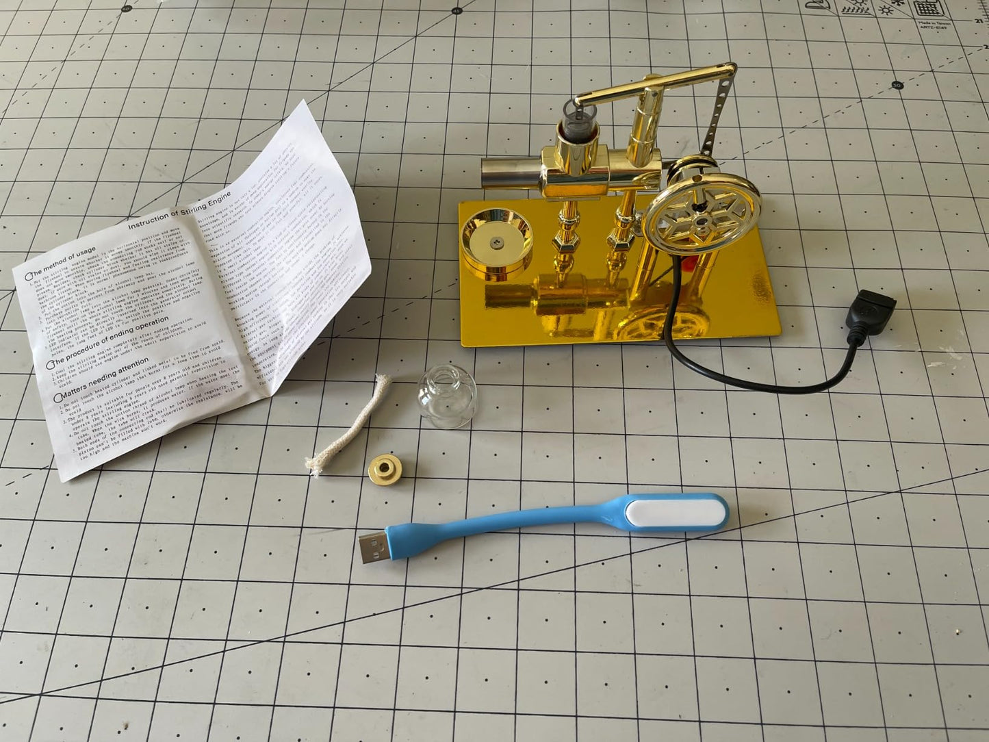 Experience the Fascinating World of Mechanical Engineering with the Hot Air Stirling Engine Model - Concordia Style Boutique