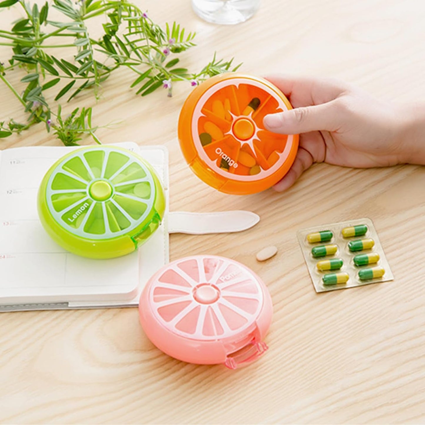 Pill Case / Pill Box - Weekly - 3 Times Daily - 7 Compartments - Large Medicine Pill Organizer (1 Piece))