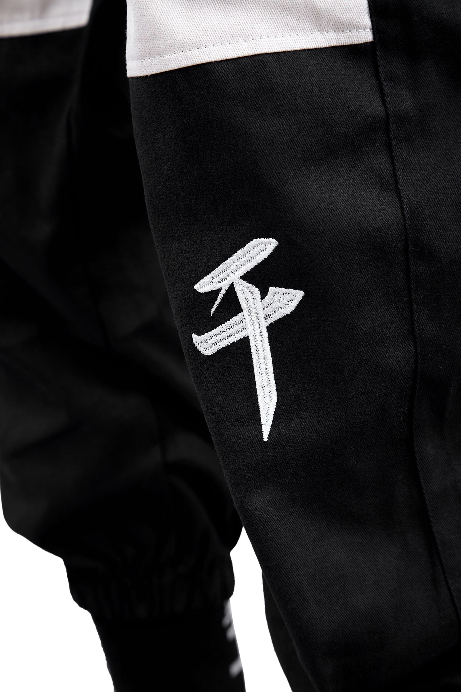 FY821 Japanese Cargo Joggers - Concordia Style Boutique