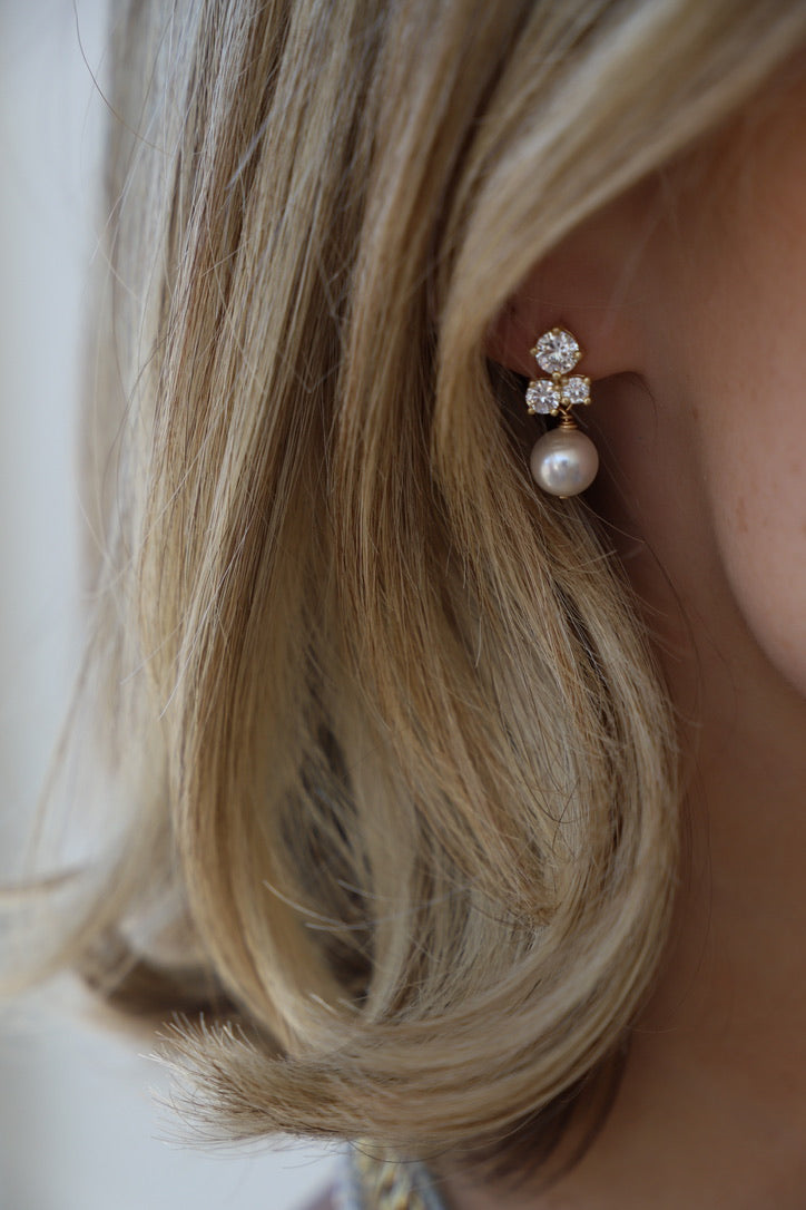 DAHLIA STUD EARRINGS - Concordia Style Boutique