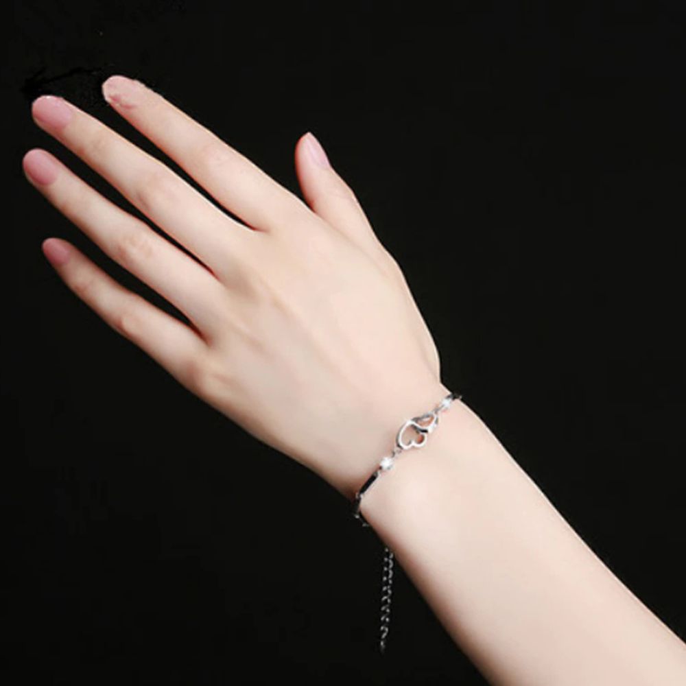 CLAMPED HEART BRACELET (ADJUSTABLE) - Concordia Style Boutique