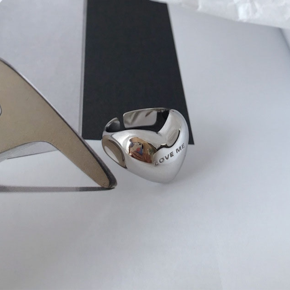 CHUNKY HEART RING (ADJUSTABLE) - Concordia Style Boutique