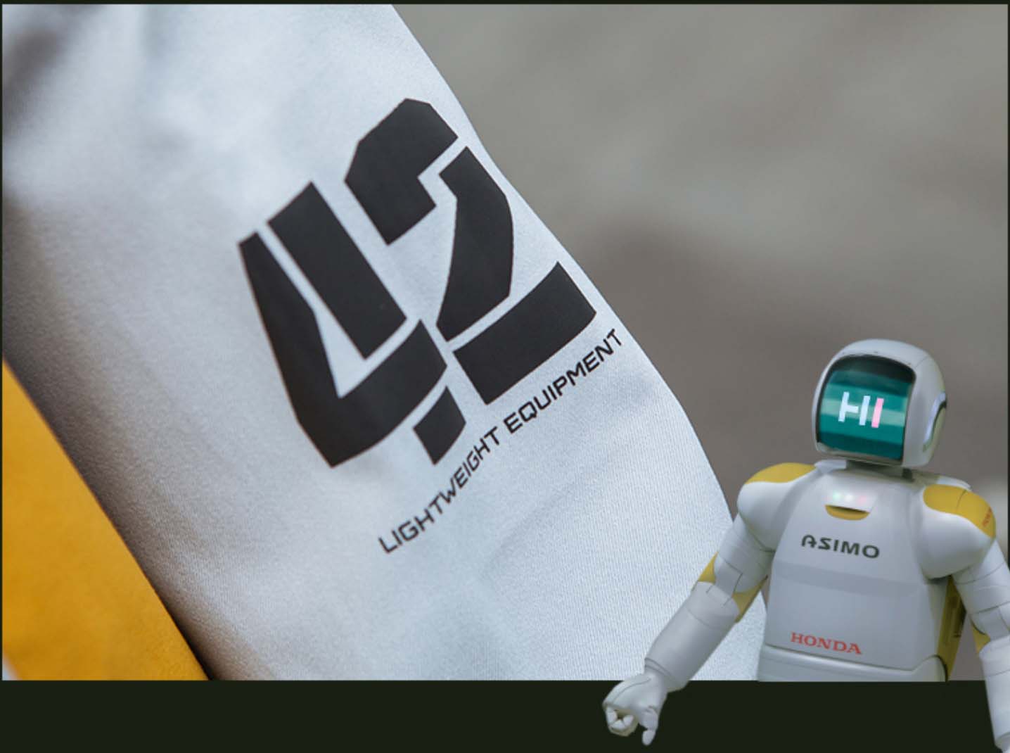 ApeqJ508 Boring Robot Jacket - Concordia Style Boutique